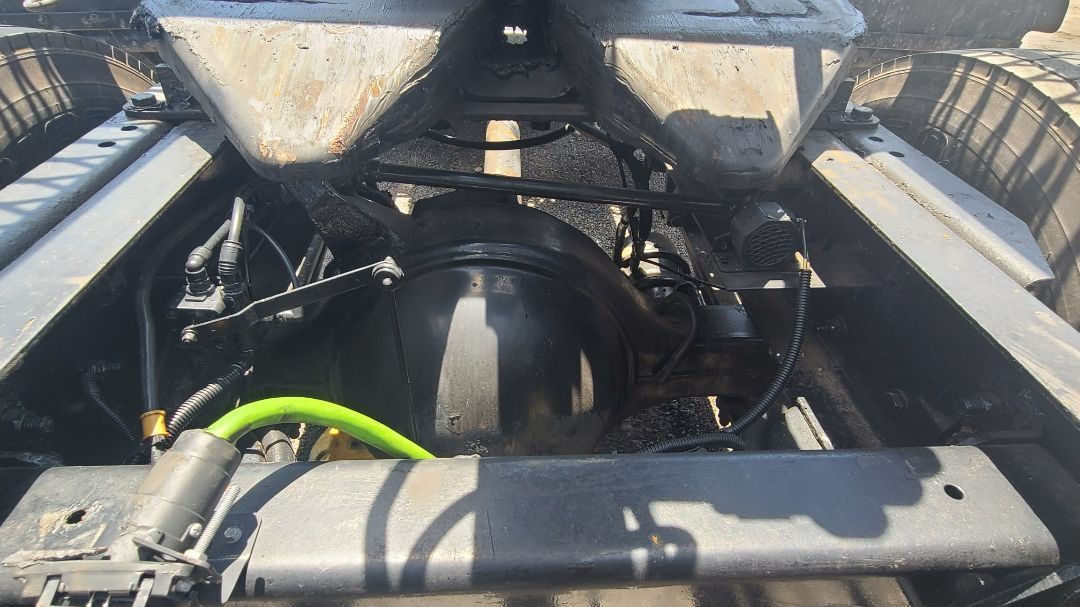 2013 FREIGHTLINER M2 112 - Image 12